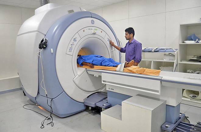 اهمیت و ضرورت استفاده از دستگاه MRI اهمیت و ضرورت استفاده از دستگاه MRI