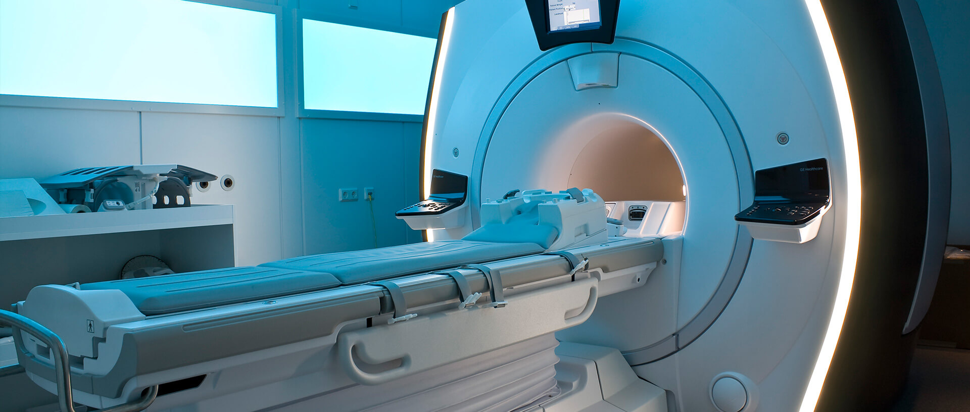 دسگاه /uploadfile/file_portal/site_4617_web/file_portal_end/بخش-محتوایی-سایت/گالری-تصاویر/mri.jpg